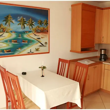 Pool Apartman