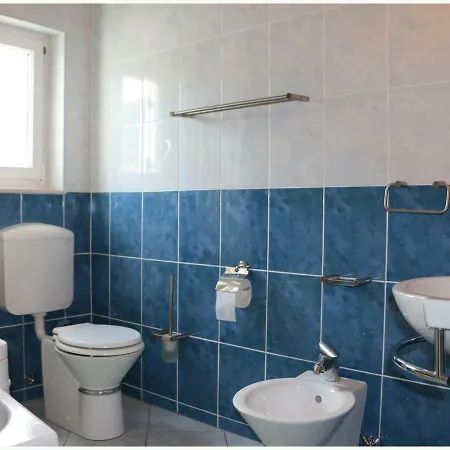 Apartman Pool *